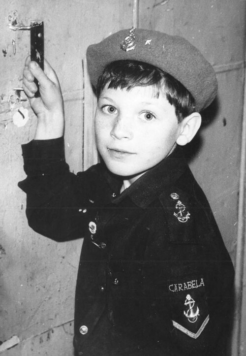 1990-02 Устюжанини Андрей